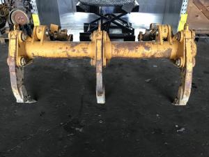 Liebherr Ripper 3 tooth + cilinders